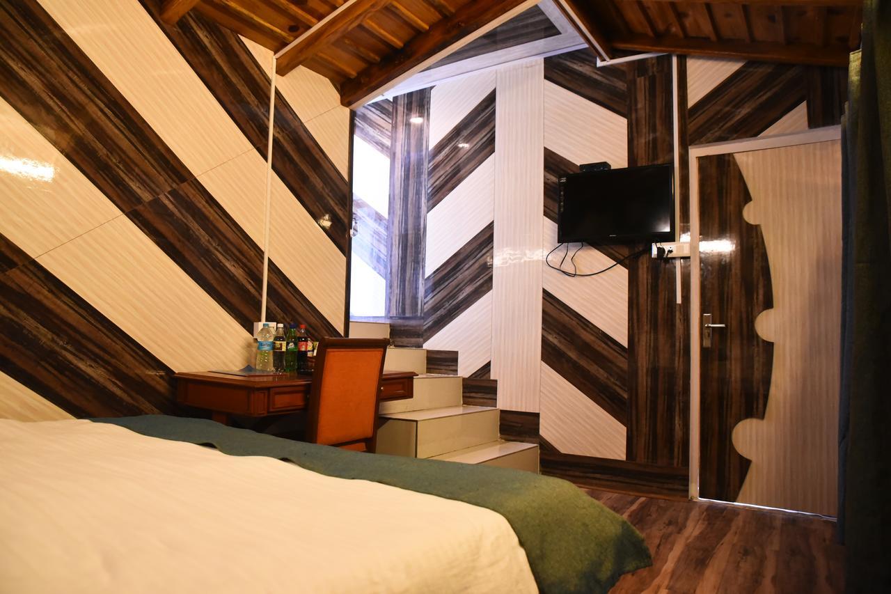 Hotel Skylark Nainital Εξωτερικό φωτογραφία